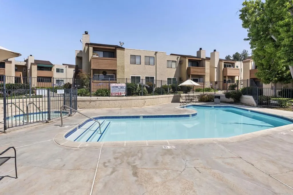 https://cdn.realtyfeed.com/cdn/127/306479410/4d0b492b4ae13997b6ff8d382758605f.webp