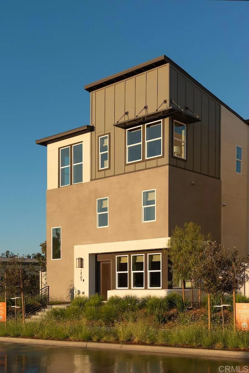 https://cdn.realtyfeed.com/cdn/127/306479415/6237936838a53e914ca4f99a5948a8f8.webp