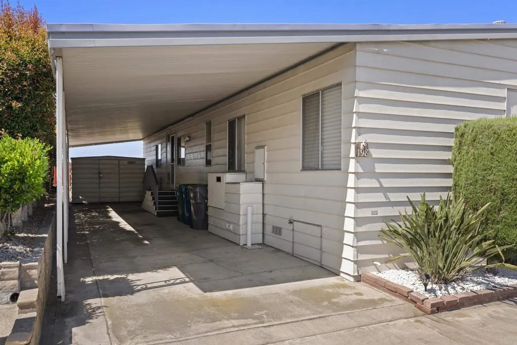 https://cdn.realtyfeed.com/cdn/127/306479430/7ccb52b325fbbf3eb1478b6da2aac8ef.webp