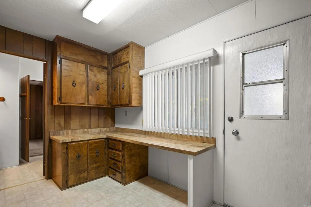 https://cdn.realtyfeed.com/cdn/127/306479430/946df2d41a91a2b23c1227b727469e24.webp
