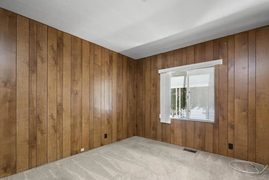 https://cdn.realtyfeed.com/cdn/127/306479430/a2502d1b94ac61d004d4d3315d64841b.webp
