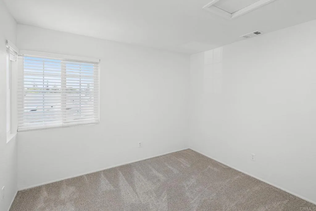 https://cdn.realtyfeed.com/cdn/127/306479483/841c57ac94e787344aa579707a7cf36a.webp