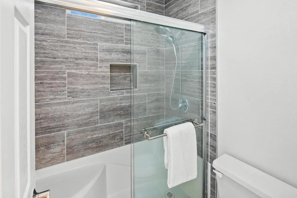 https://cdn.realtyfeed.com/cdn/127/306479483/86eb2dadcd03ebc59ee0b57ecf1a20f1.webp