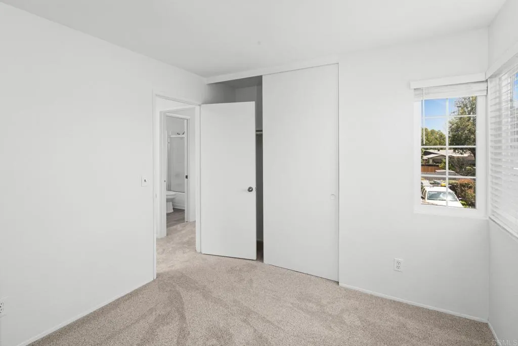 https://cdn.realtyfeed.com/cdn/127/306479483/cbfa6b8ba59bd63315dec4e19e8e6f83.webp