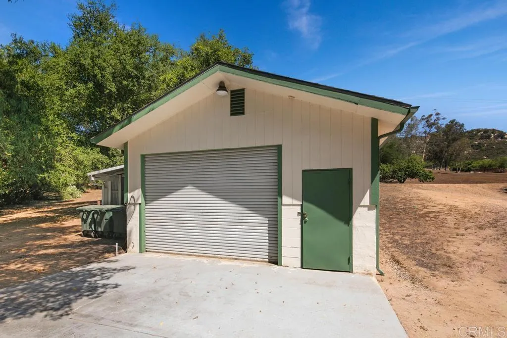 https://cdn.realtyfeed.com/cdn/127/306479506/dc5f4e8f0642222db86caebcc0944821.webp