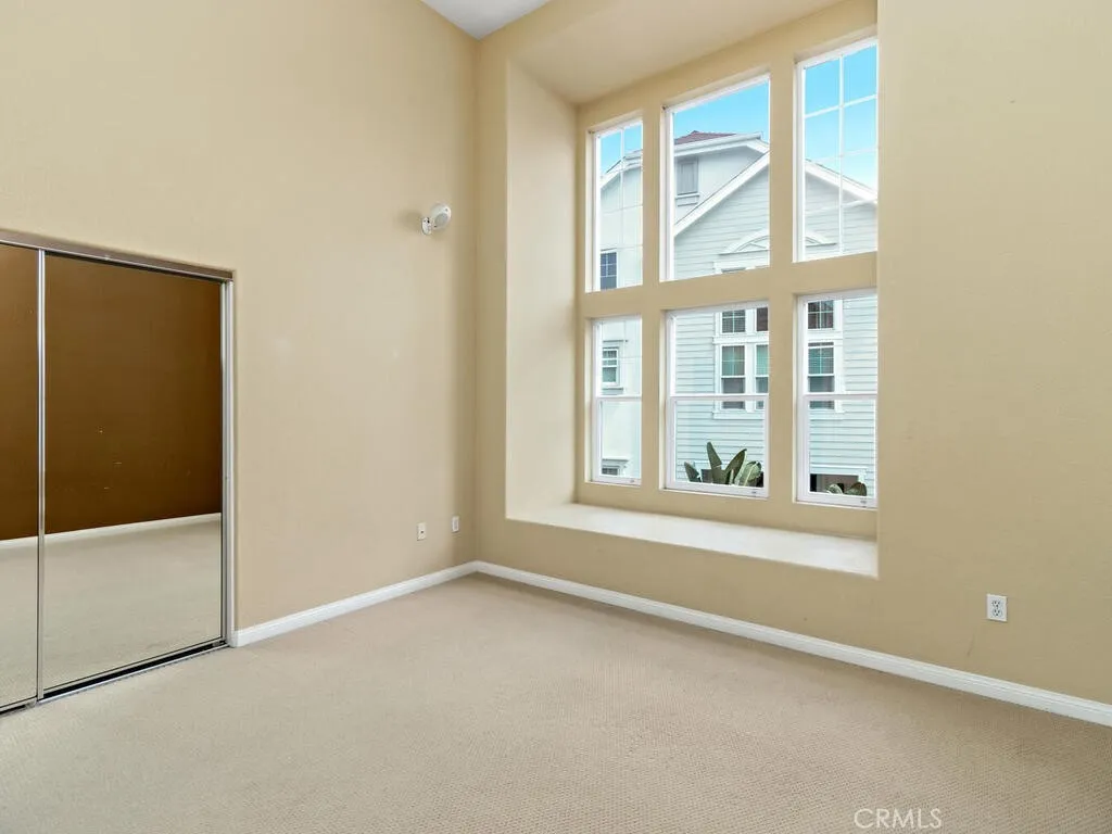 Photo #24: SW25143332 Listing: Photo #24