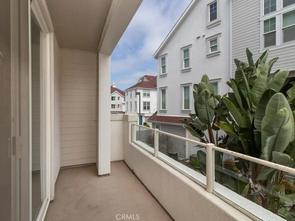 Photo #31: SW25143332 Listing: Photo #31