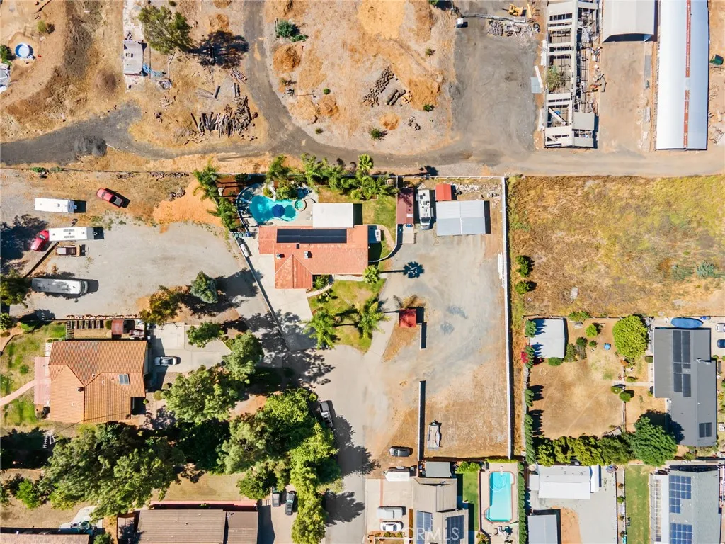 https://cdn.realtyfeed.com/cdn/127/306479576/166a62067c99a1313d12bd6daeb5e642.webp