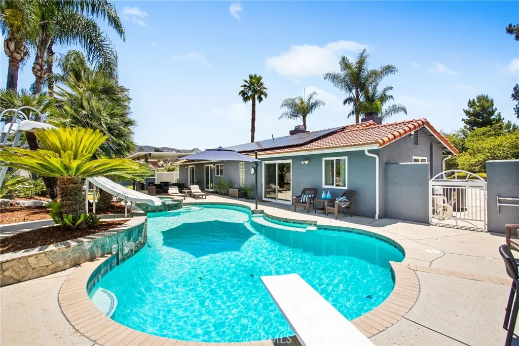 https://cdn.realtyfeed.com/cdn/127/306479576/41efc426b8ac6097d6350de7d396fd66.webp