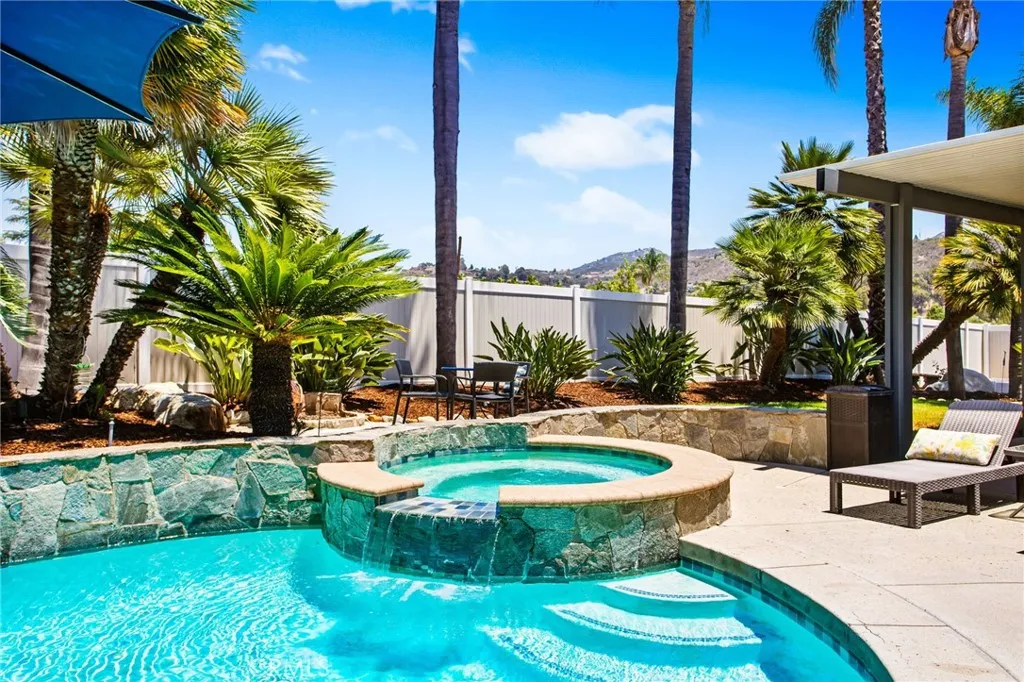 https://cdn.realtyfeed.com/cdn/127/306479576/69330b4324377fe959e7faf781d52d66.webp