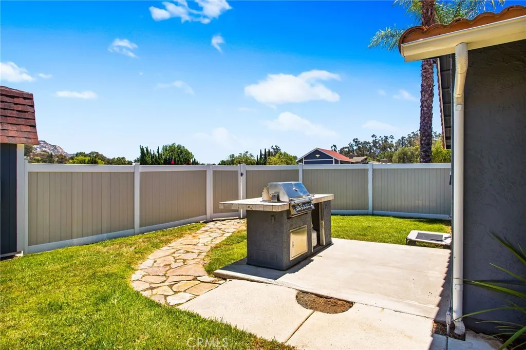 https://cdn.realtyfeed.com/cdn/127/306479576/9215bc5aeafdf182e2a8063789c2632b.webp