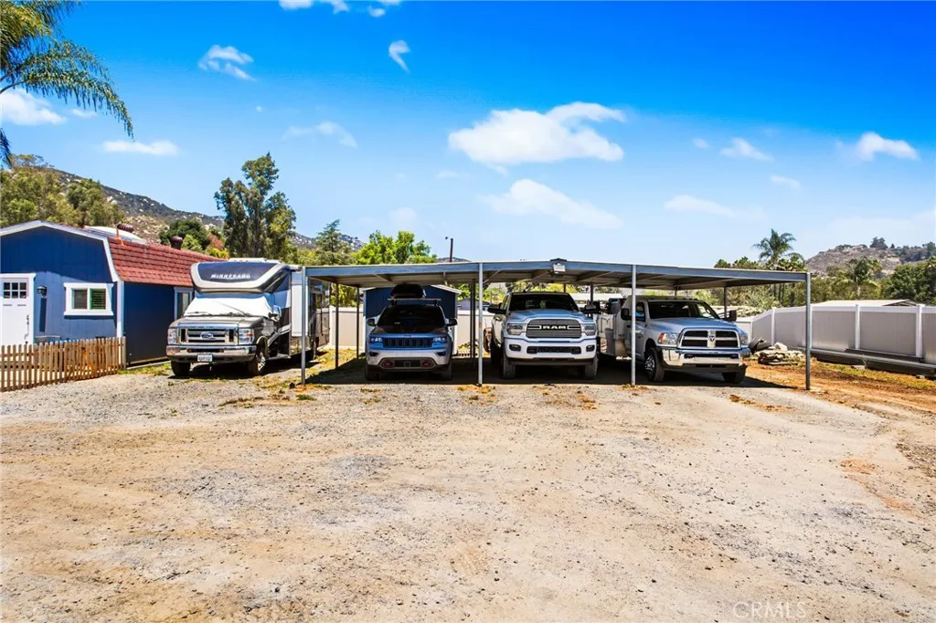 https://cdn.realtyfeed.com/cdn/127/306479576/fa09587850219df9f6725f448da59ced.webp