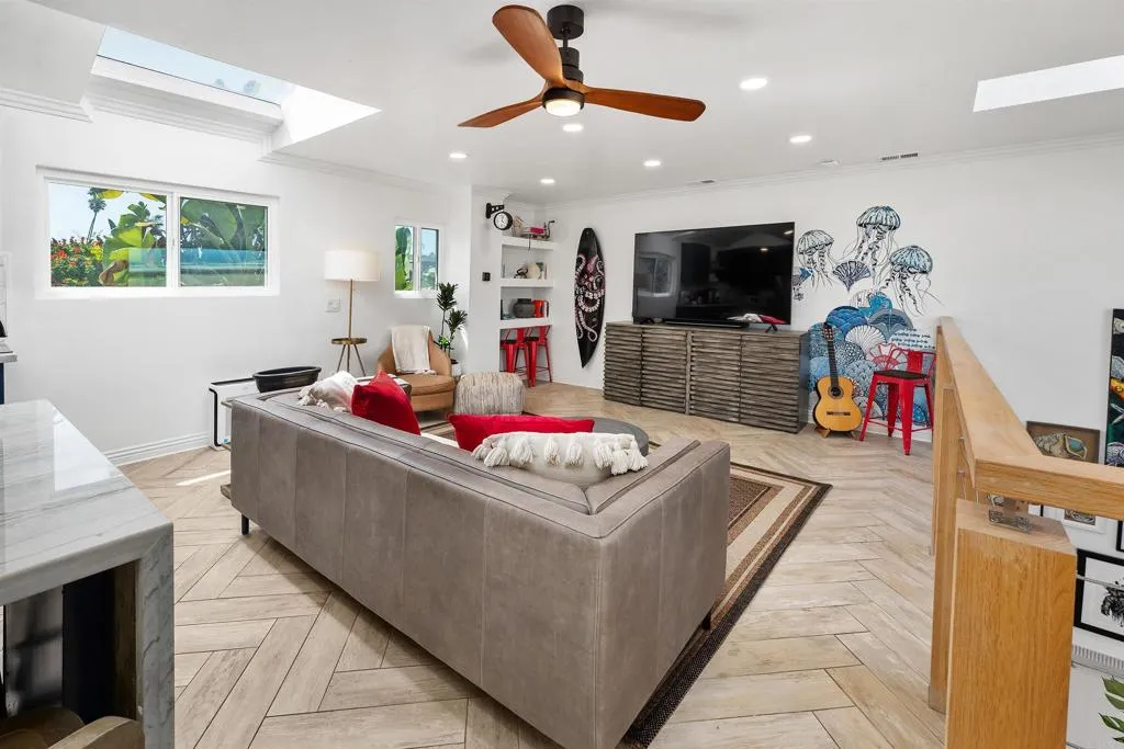 https://cdn.realtyfeed.com/cdn/127/306479739/15e0eb0293e45398586f303135c75f37.webp