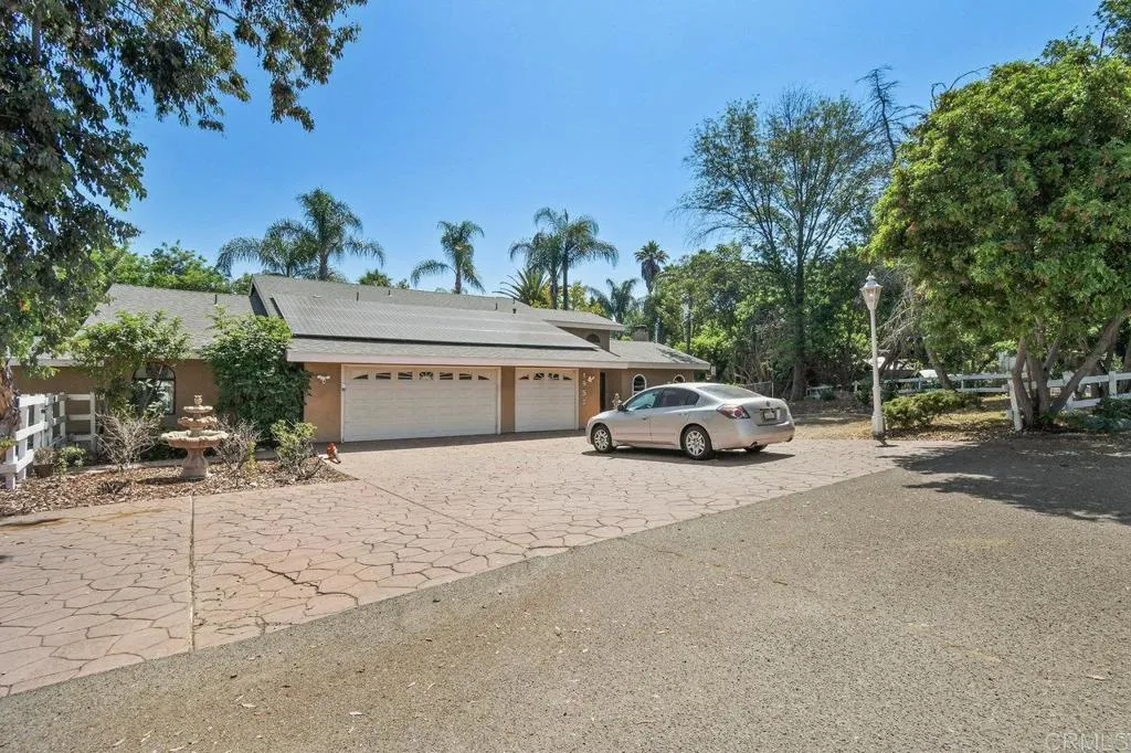 https://cdn.realtyfeed.com/cdn/127/306479834/88d17176a02fcaad8032c13682c343c2.webp