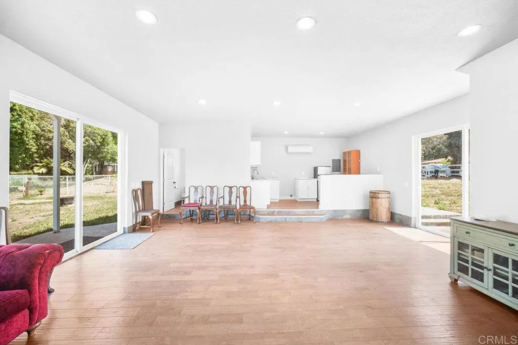 https://cdn.realtyfeed.com/cdn/127/306479834/ba71f311cdbe7a864b133e91d99d0a6f.webp