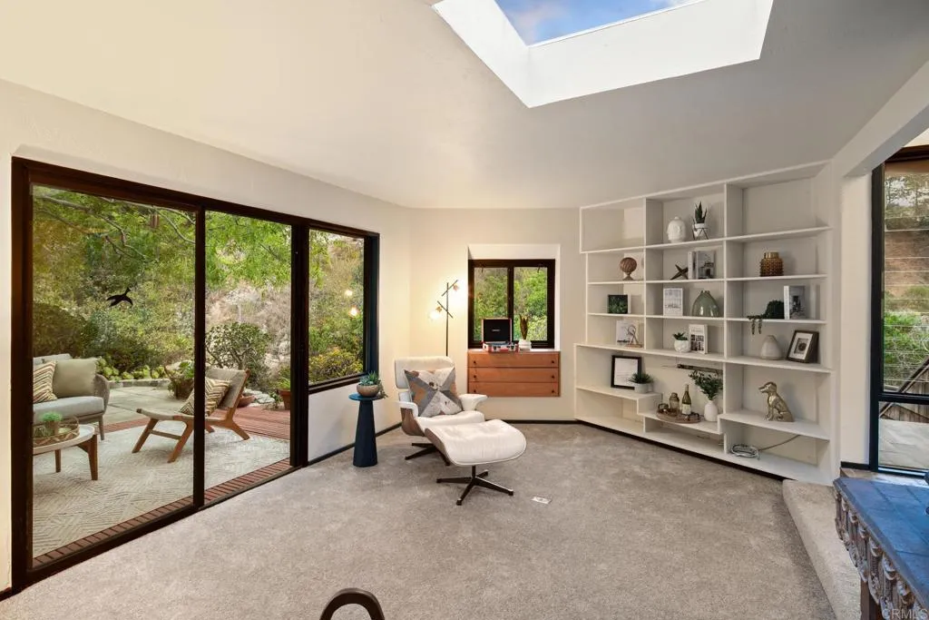 https://cdn.realtyfeed.com/cdn/127/306479970/26d902745b8dc14a781b5befde7a0f2c.webp