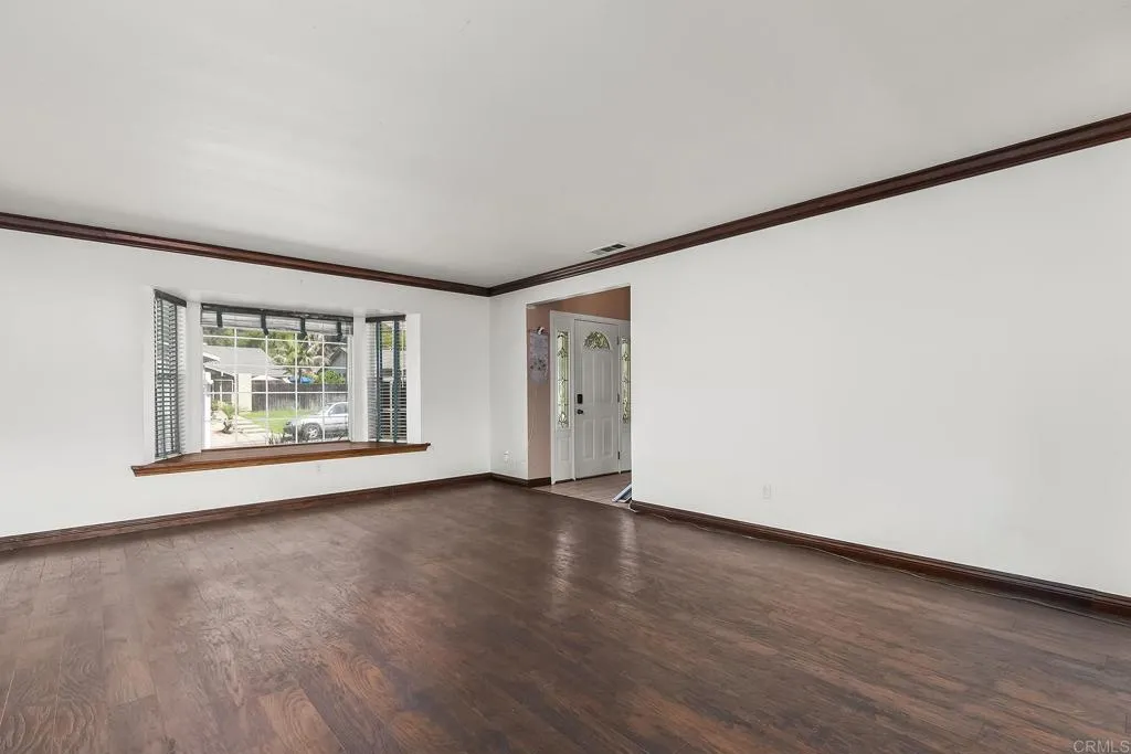 https://cdn.realtyfeed.com/cdn/127/306480053/6baaec3c97a261b7c954fede61286aca.webp