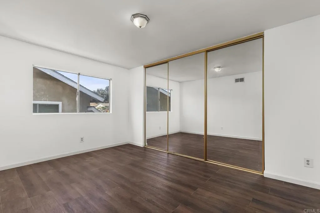 https://cdn.realtyfeed.com/cdn/127/306480053/7b3d56be1fd3d712d78a775c4c573af4.webp