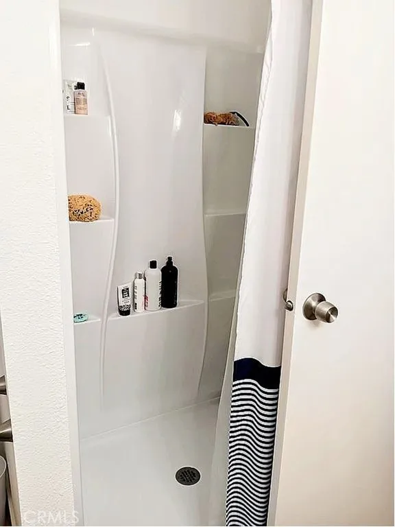 https://cdn.realtyfeed.com/cdn/127/306480133/1249f33991f7a0ca3ae1ec1ce31aad7f.webp