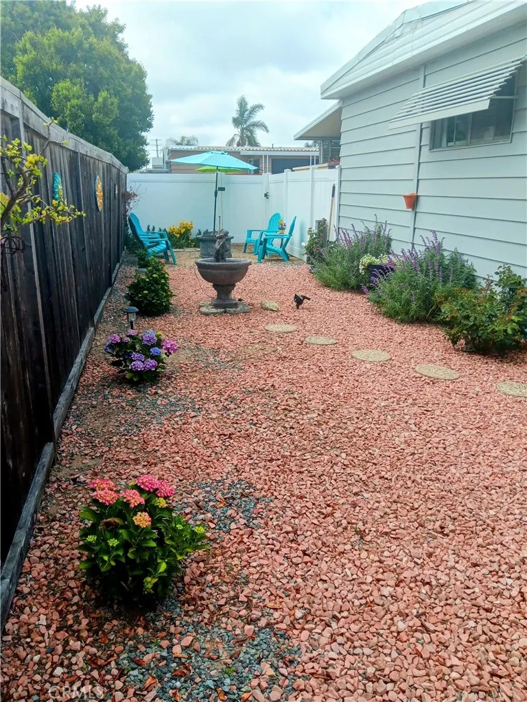 https://cdn.realtyfeed.com/cdn/127/306480133/9b4a2825becee1455eb8e16e1e7fa0c8.webp