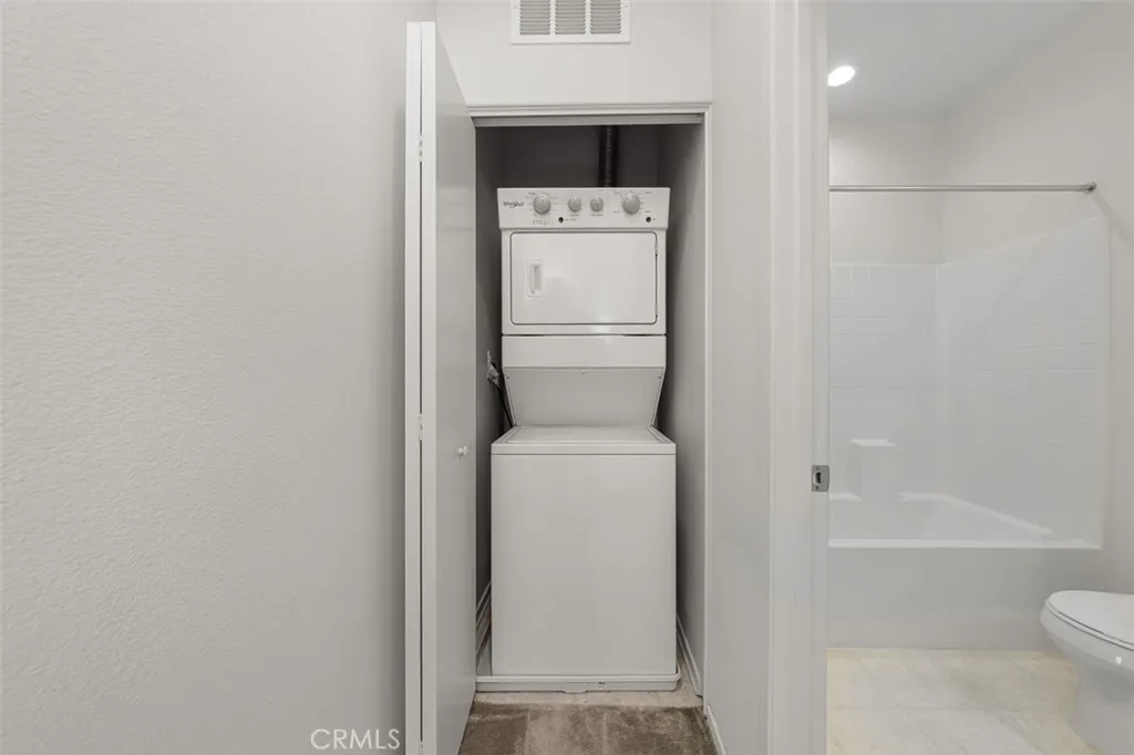 https://cdn.realtyfeed.com/cdn/127/306480156/d91f1c50872b8ecae6b2e5db8cb03d37.webp