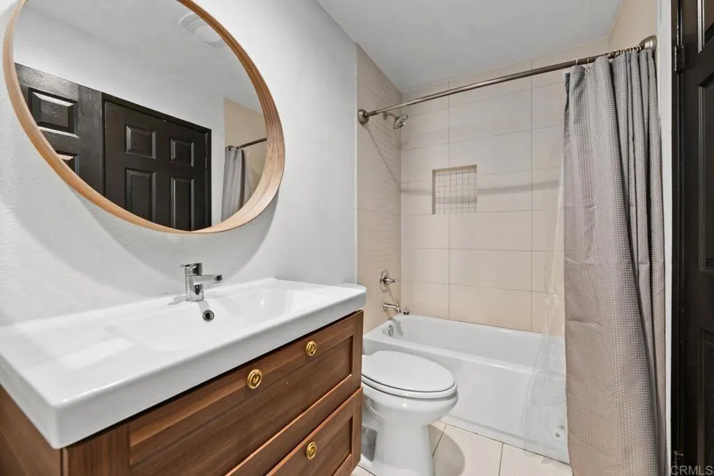 https://cdn.realtyfeed.com/cdn/127/306480212/0761c55ec9985e10f8d152e37534dce6.webp
