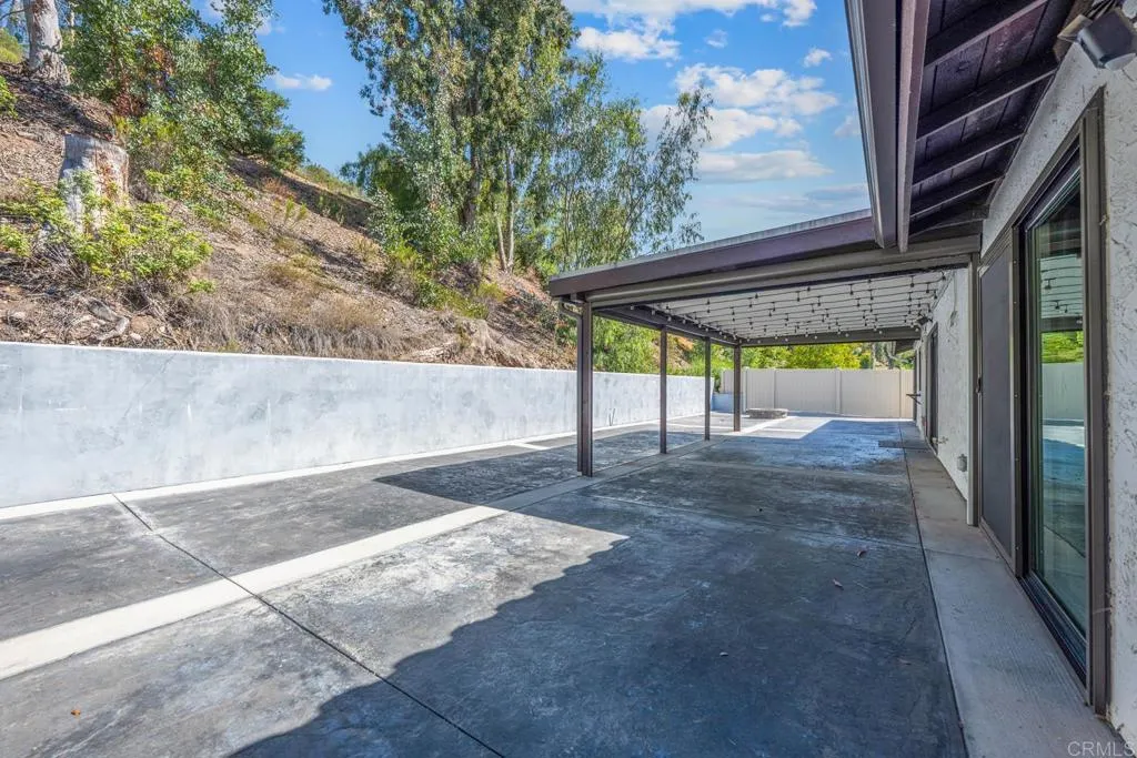 https://cdn.realtyfeed.com/cdn/127/306480212/242b67ba1e4eb6eef33d3c9b1d97fb33.webp