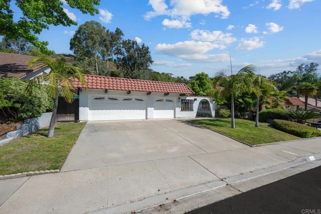 https://cdn.realtyfeed.com/cdn/127/306480212/3abf2519581064d733224706e96376bb.webp