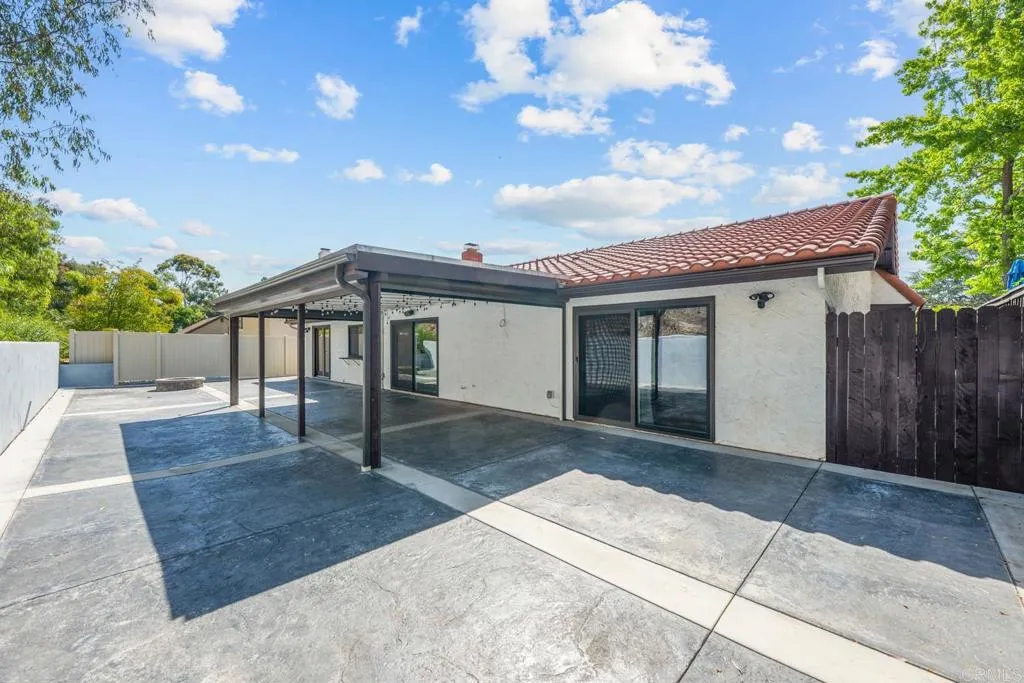 https://cdn.realtyfeed.com/cdn/127/306480212/6820429d7421ddd074137ed0b3e640d6.webp
