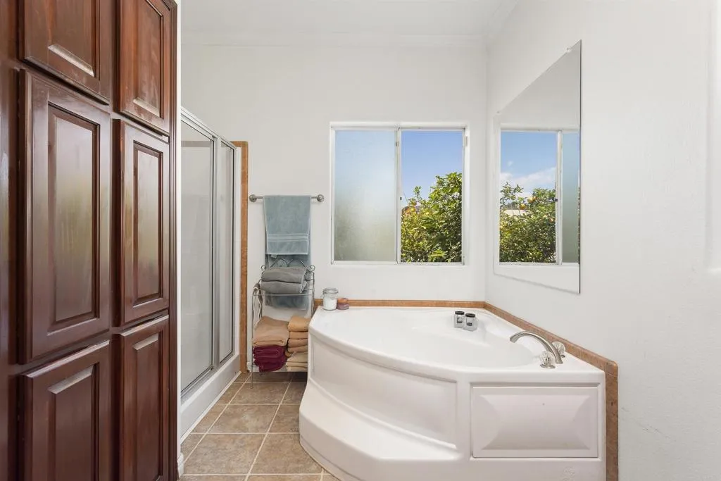 https://cdn.realtyfeed.com/cdn/127/306480214/0ae81112939a124cdf84b61bd7098aa7.webp