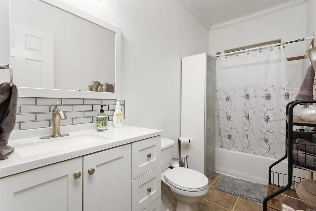 https://cdn.realtyfeed.com/cdn/127/306480214/a23d1a44eb1fd377300176a11694da62.webp