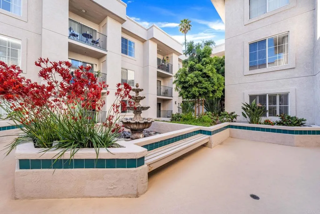 https://cdn.realtyfeed.com/cdn/127/306480235/ccbd5d77d518493ad092bca4ffccdd7b.webp