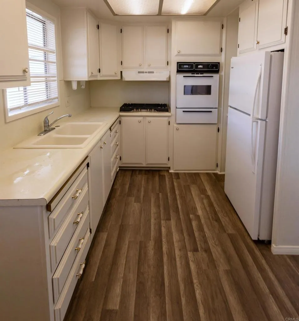 https://cdn.realtyfeed.com/cdn/127/306480276/9523ba65588f09404b66d1a15a8a5439.webp