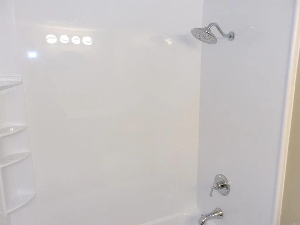 https://cdn.realtyfeed.com/cdn/127/306480481/0094d096af93fc8b499521ca0ff1ba70.webp
