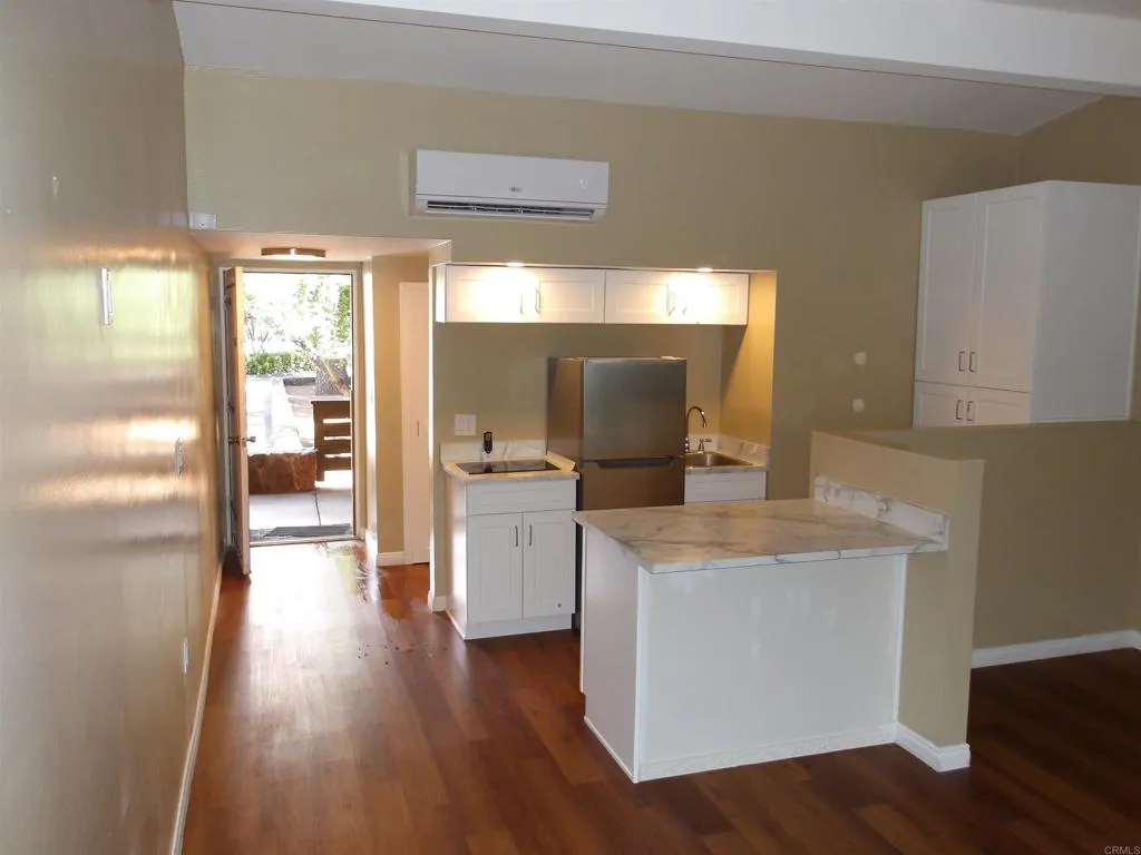 Homes $300,000 or Under