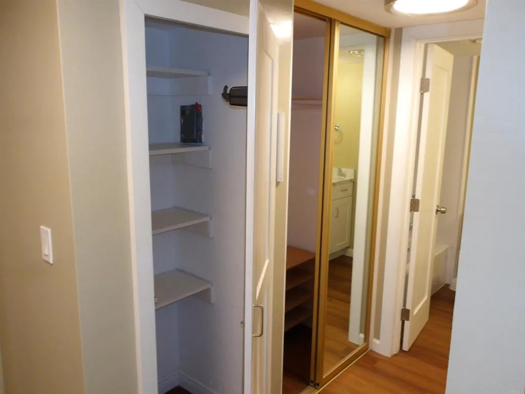 https://cdn.realtyfeed.com/cdn/127/306480481/88a1b7a3ae64b58b38bb277151b163b5.webp