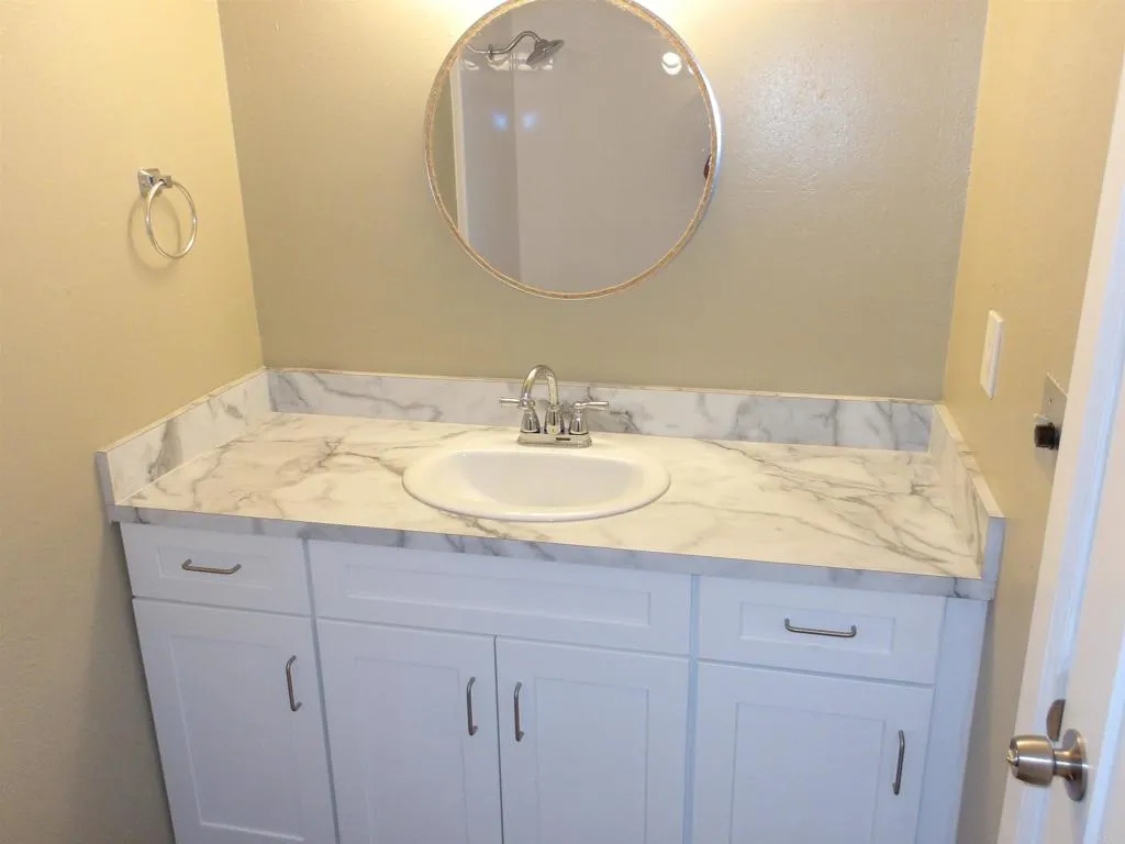 https://cdn.realtyfeed.com/cdn/127/306480481/fc1de6e6bc6214d2f1698e9652d8fda8.webp