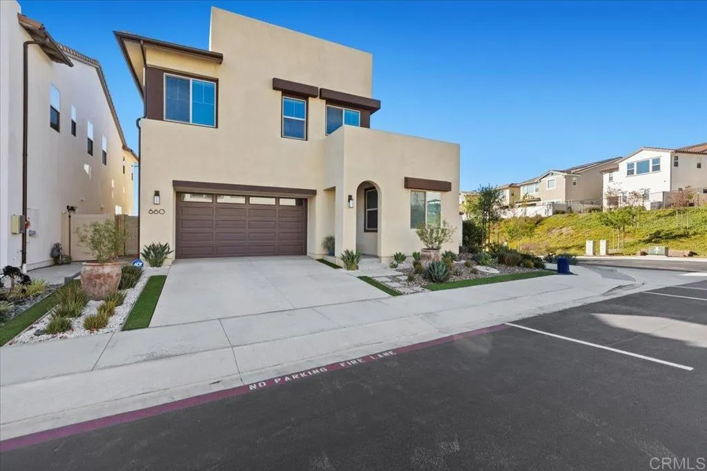 https://cdn.realtyfeed.com/cdn/127/306480592/7b15c5c0e3df632cce5d41c25ccdbf81.webp