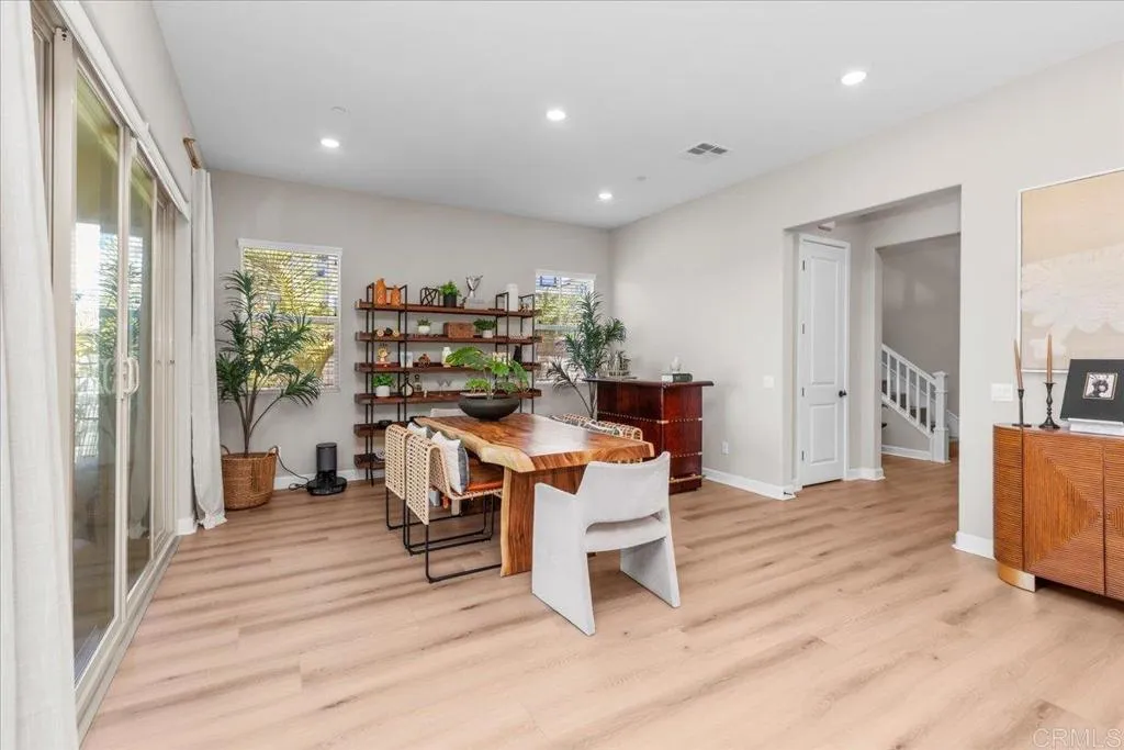 https://cdn.realtyfeed.com/cdn/127/306480592/86217452a946e23b48d0ffc1d501c79c.webp