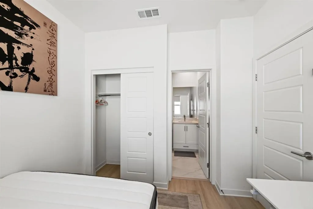 https://cdn.realtyfeed.com/cdn/127/306480710/c95ef807376e99790f0cfb9116e80bcd.webp