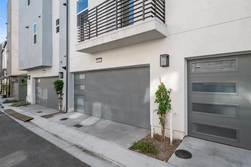 https://cdn.realtyfeed.com/cdn/127/306480710/cd8a99b8487e77b8ba69960dc5fa1098.webp