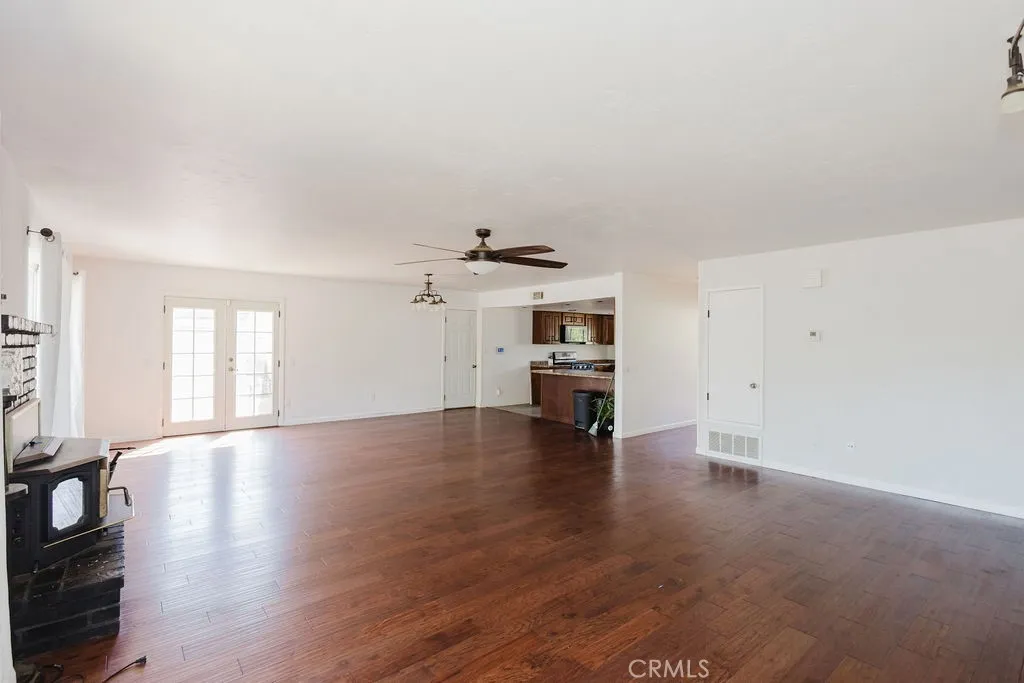 https://cdn.realtyfeed.com/cdn/127/306480787/2ff9400c30f1341d3a566be622c5313b.webp