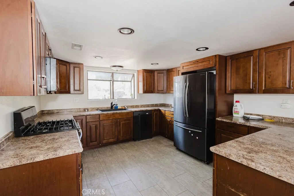 https://cdn.realtyfeed.com/cdn/127/306480787/3e04ad67de5b2c53e275011674f30f64.webp