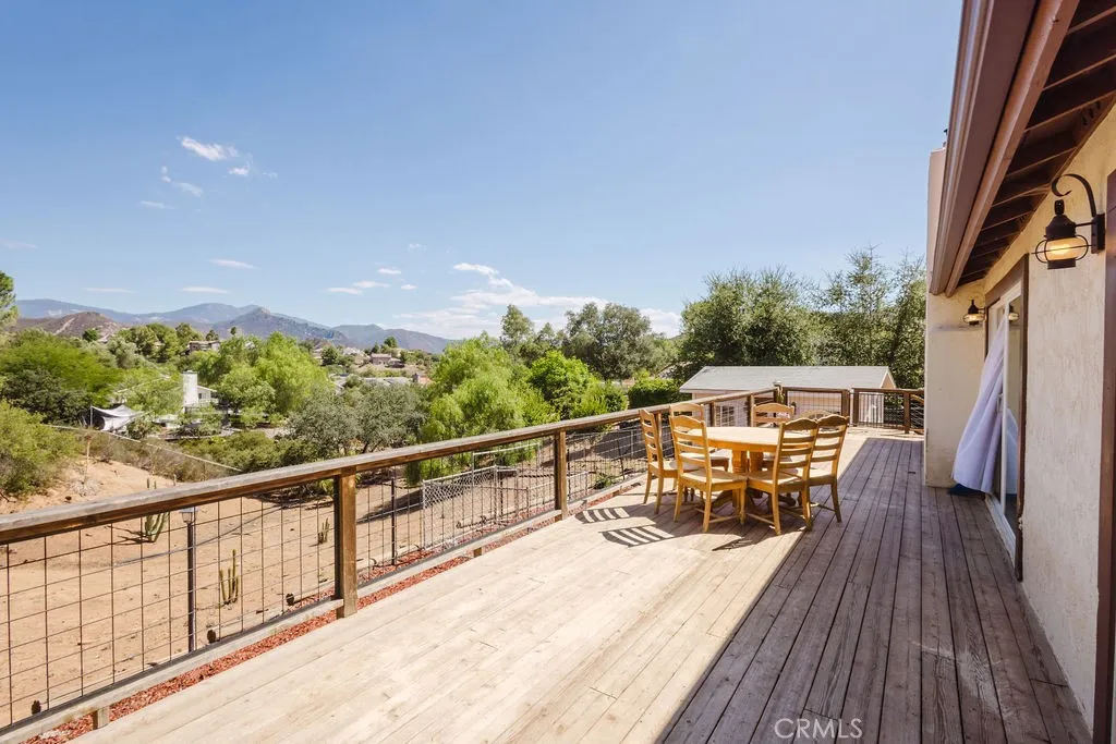 https://cdn.realtyfeed.com/cdn/127/306480787/656358ca0c902ae7ee97b435ca276103.webp