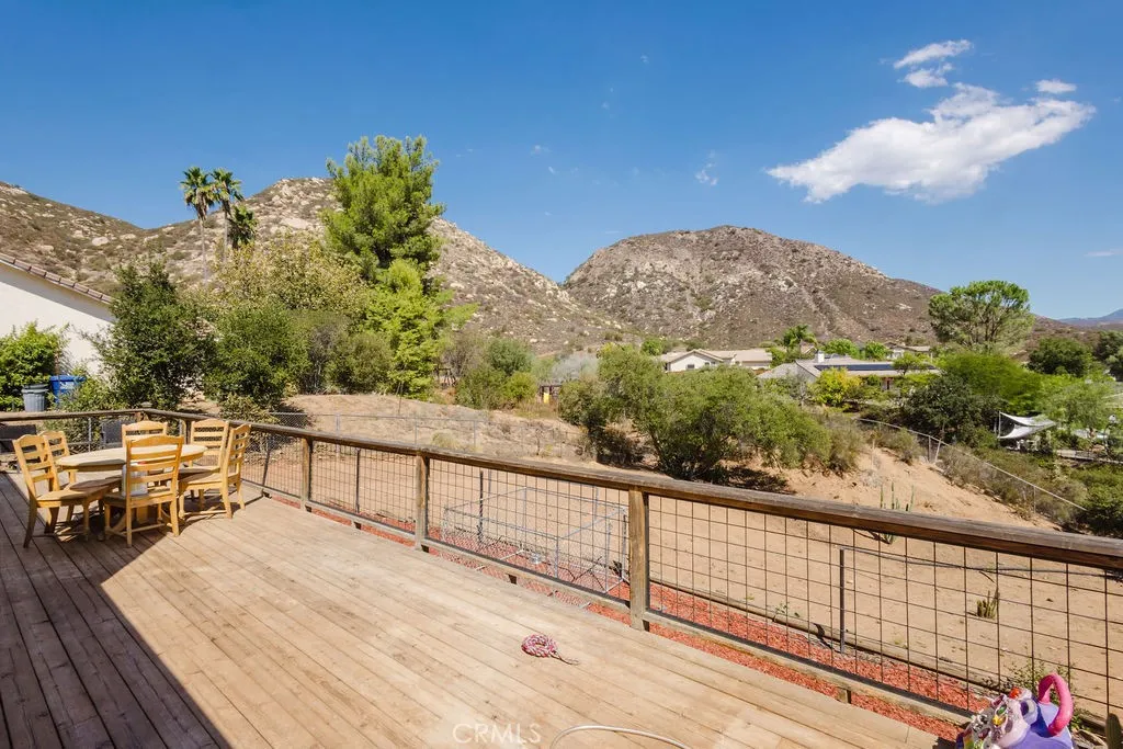https://cdn.realtyfeed.com/cdn/127/306480787/8d39681ed6b5d97b6accf2f0e70dfcde.webp