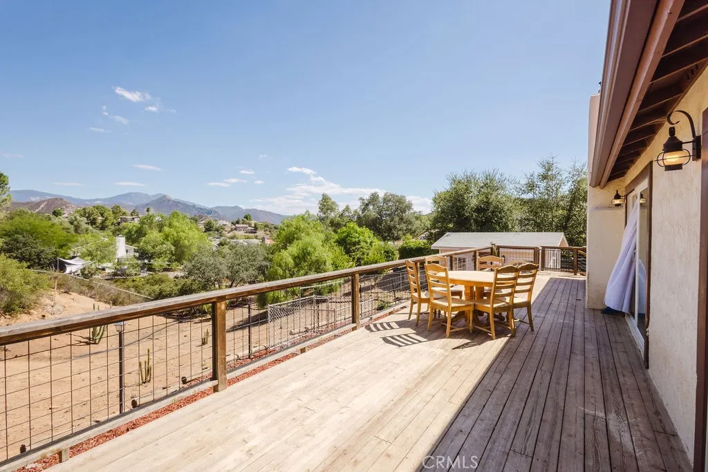 https://cdn.realtyfeed.com/cdn/127/306480787/bef81fc3fc616a36f3ea4d5e00d4175d.webp