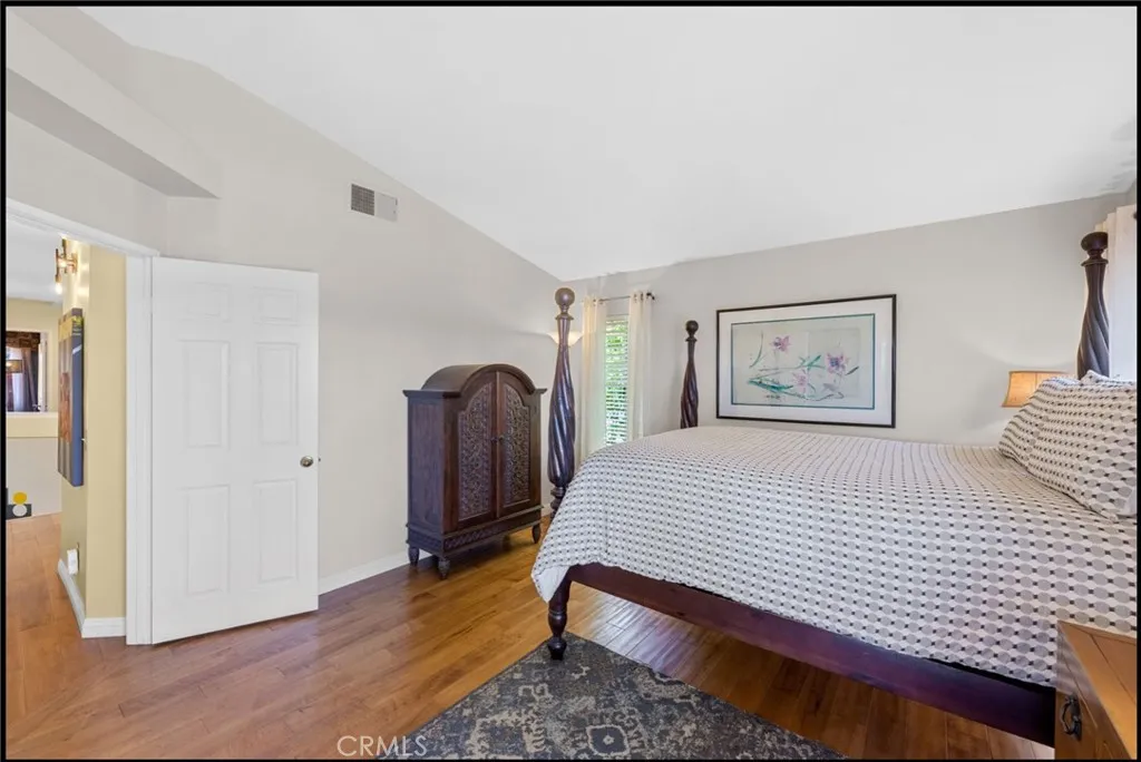 https://cdn.realtyfeed.com/cdn/127/306480894/1994736504ecb0e1ae53896d78b97dde.webp