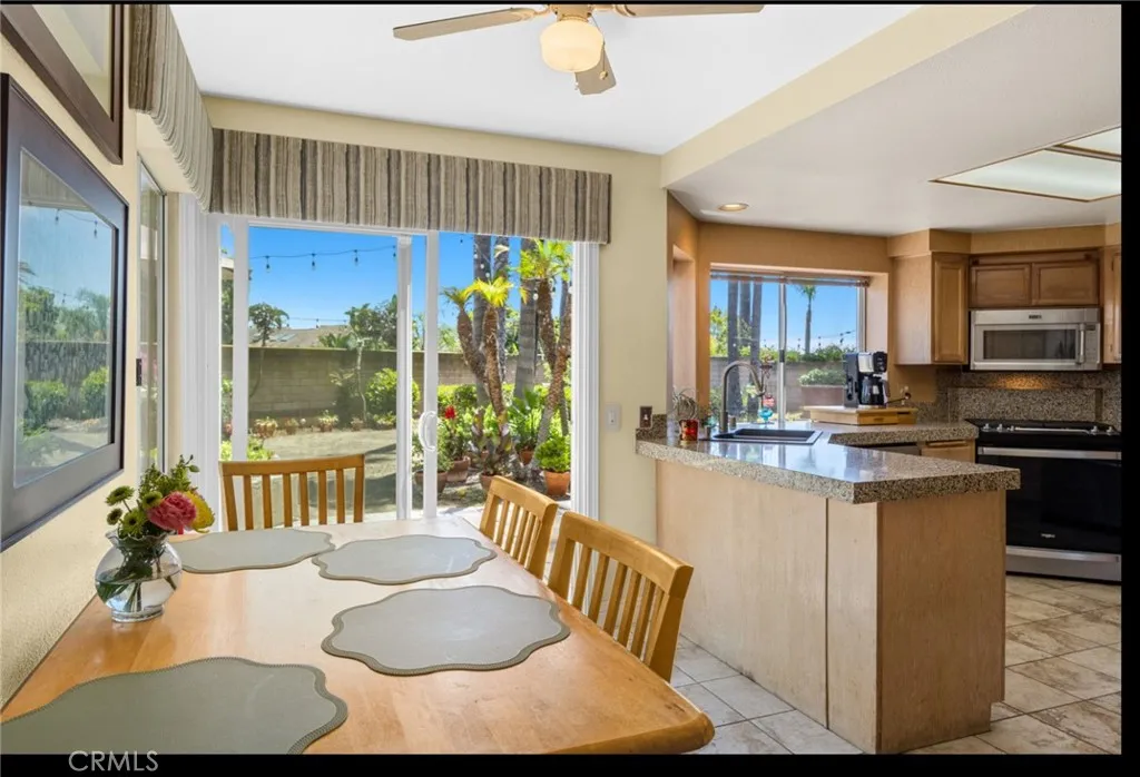 https://cdn.realtyfeed.com/cdn/127/306480894/619fa3b987e27c0edd6c9e943b62decb.webp