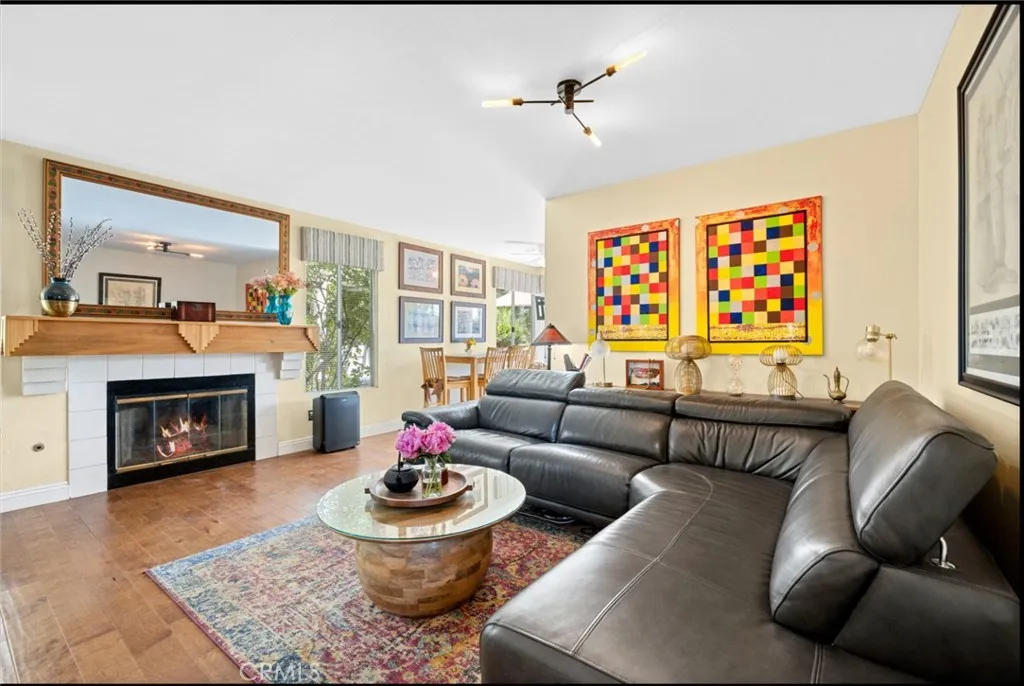 https://cdn.realtyfeed.com/cdn/127/306480894/bf95a131f7ab6ec25e7ece21dbd97978.webp