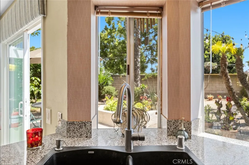 https://cdn.realtyfeed.com/cdn/127/306480894/dd43f515a7aedfd8055df23625e07734.webp